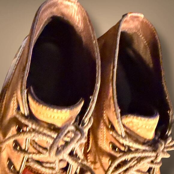 Men's Size 11 TIMBERLAND Britton Hill Waterproof Chestnut Leather Chukka Boots - Picture 9 of 12